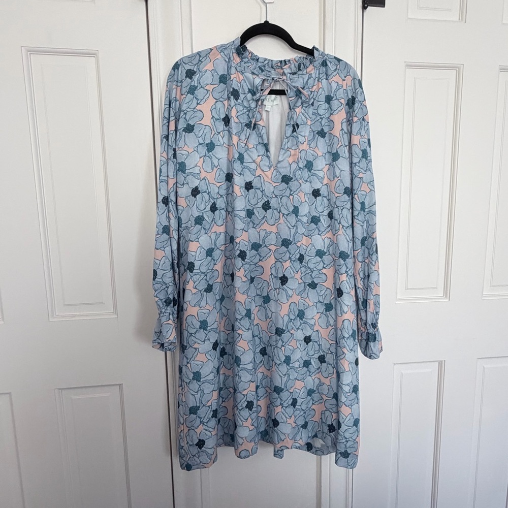 Brooke Wright Floral Long Sleeve Tie Neck Shift Dress Blue and Peach Size Large